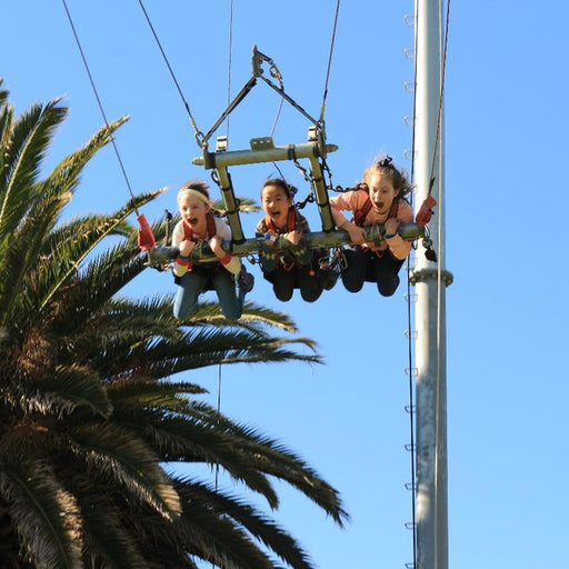 Megaclimb & Giant Swing