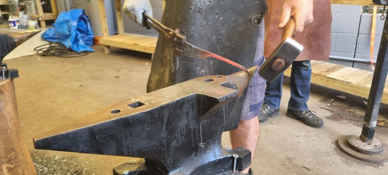 Beginner Blacksmith Blade Classes - Brisbane - We Wander