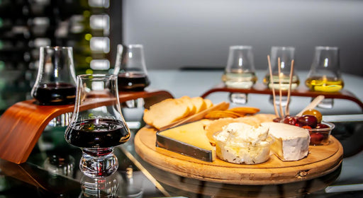 Hunter Through The Ages At Mcguigan Cellar Door - We Wander